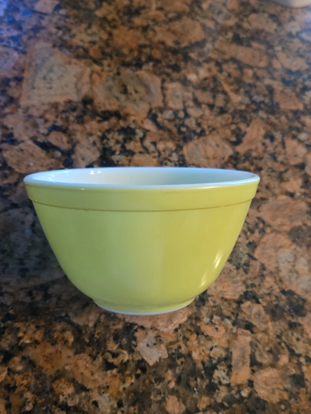 Pyrex Yellow Mixing Bowl #401 1.5 PT